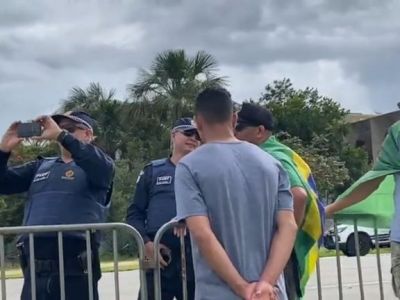 O golpe pelo baixo clero militar: a inovação&nbsp;bolsonarista